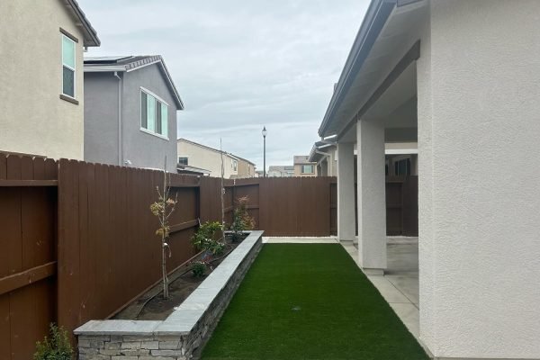 01FF1E05-941F-46E3-B8DF-DF33E5B1EF0D