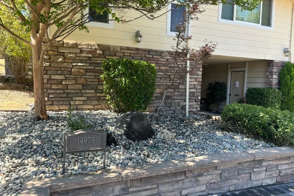 197AB821-4A07-42A6-8099-CC264062904D