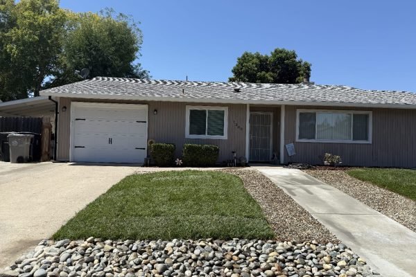 WhatsApp Image 2025-11-28 at 10.36.05 AM (1)