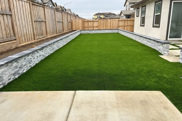 7C6A07EE-80CE-439A-889D-65C27E312195-min