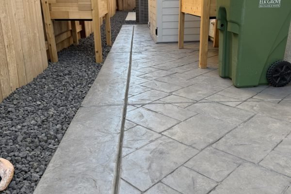 E8C9865E-107C-42A5-9C5B-0D110DAFB64E-min